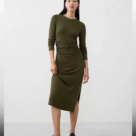 NWT Soft Luxe Midi Dress by Banana Republic - Picture 2 of 8